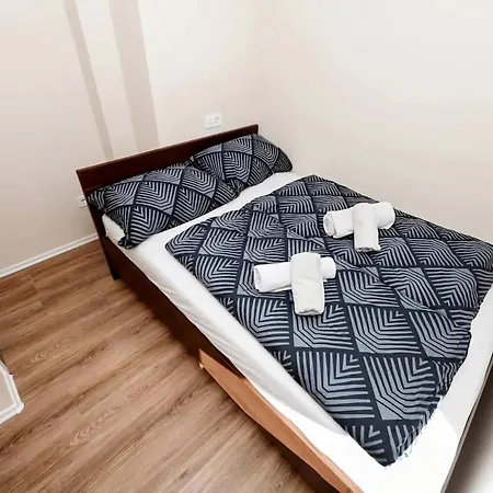 Vikendica Tarzini Dvori - Privatnost Na 2000m2 Feriehus