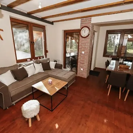 Feriehus Vikendica Tarzini Dvori - Privatnost Na 2000m2