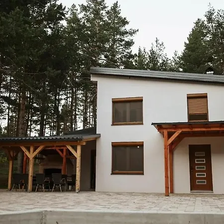 Vikendica Tarzini Dvori - Privatnost Na 2000m2 Holiday home *