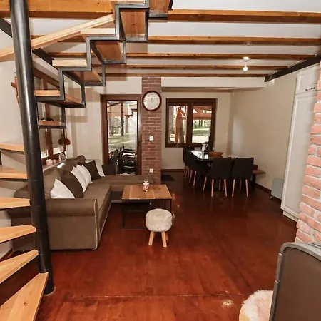 Feriehus Vikendica Tarzini Dvori - Privatnost Na 2000m2 *